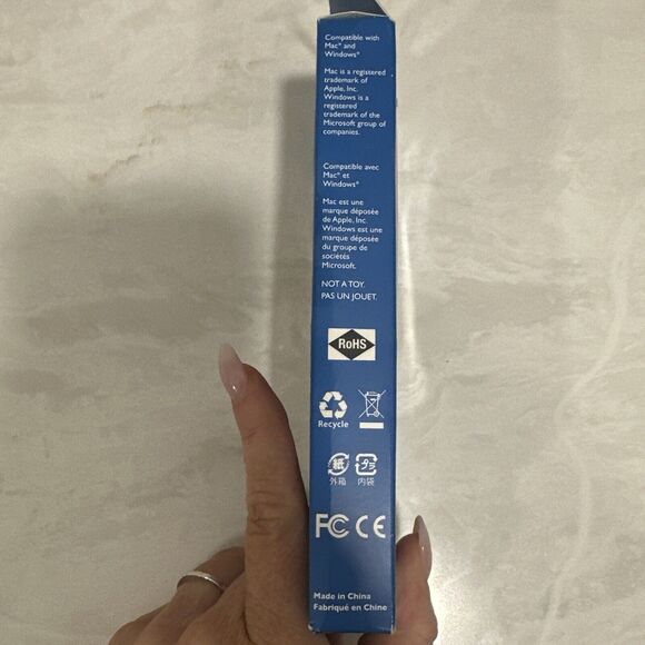 Superman Mimobot 8GB USB FLash Drive DC Universe NEW - Picture 3 of 5